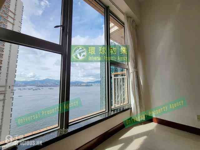 Kennedy Town - The Merton Tower 3 11