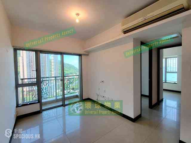 Kennedy Town - The Merton Tower 1 07