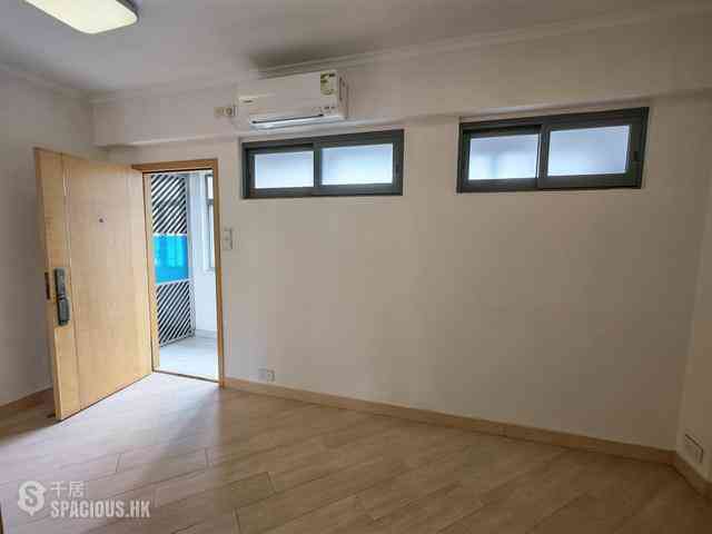 Sheung Wan - Ko Shing Building 01