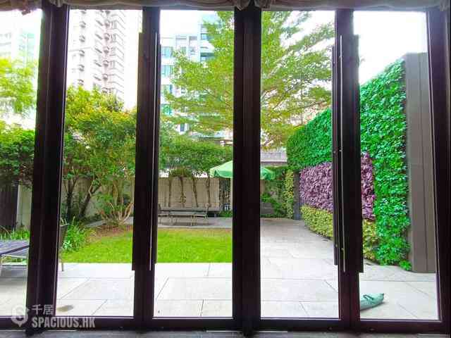 Happy Valley - Eight Kwai Fong Happy Valley 10