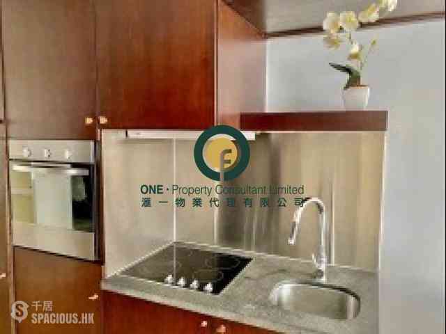 Central - Mee Lun House 05