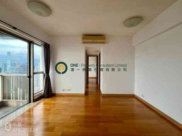Sai Ying Pun - Island Crest 02