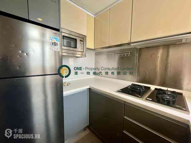 Sai Ying Pun - Island Crest 06