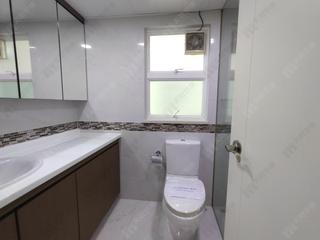 Mid Levels Central - Goldwin Heights 03