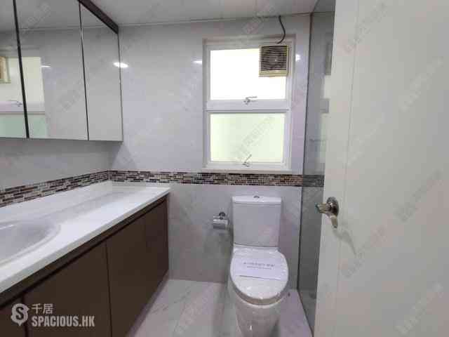 Mid Levels Central - Goldwin Heights 03