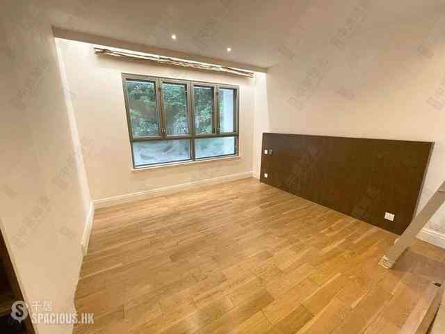 Mid Levels Central - Kam Yuen Mansion 04