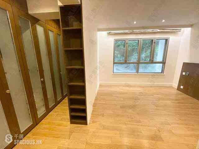 Mid Levels Central - Kam Yuen Mansion 14