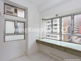 Wan Chai - Lok Moon Mansion 04