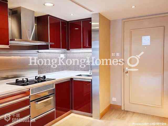 Wan Chai - Convention Plaza Apartments 05