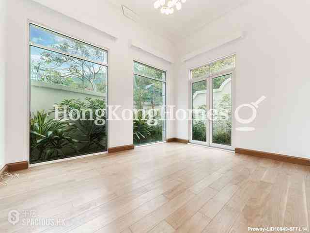 Repulse Bay - 110, Repulse Bay Road 08