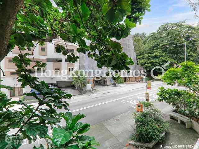 Tai Hang - C.C. Lodge 02