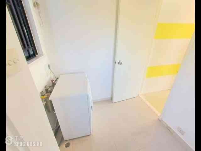 Repulse Bay - The Brentwood 06