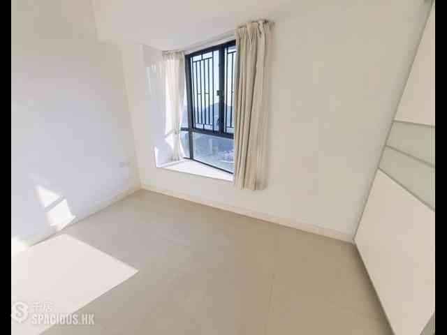 Repulse Bay - The Brentwood 12