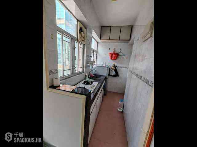 Sai Ying Pun - Rex Building 06