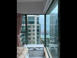 Tai Kok Tsui - Island Harbourview Block 1 02