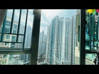 Tai Kok Tsui - Island Harbourview Block 1 04
