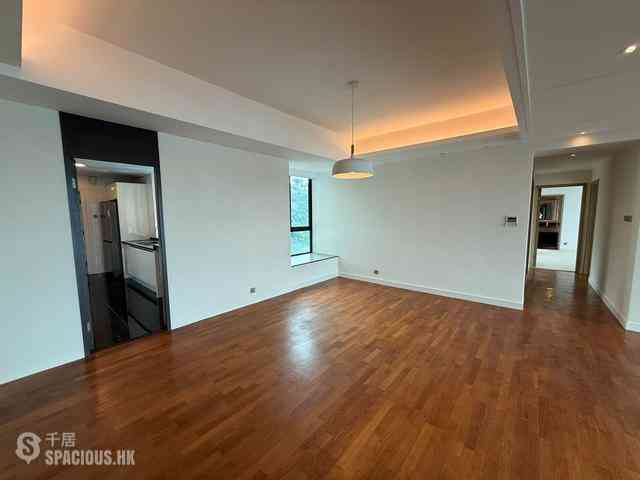 Mid Levels Central - The Harbourview 07