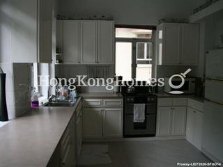 Mid Levels Central - Grand House 12