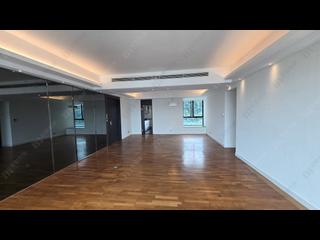 Mid Levels Central - The Harbourview 11
