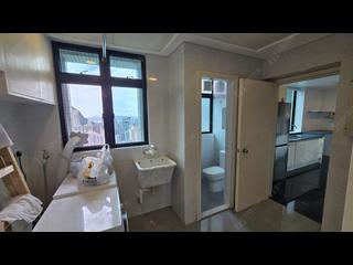 Mid Levels Central - The Harbourview 13