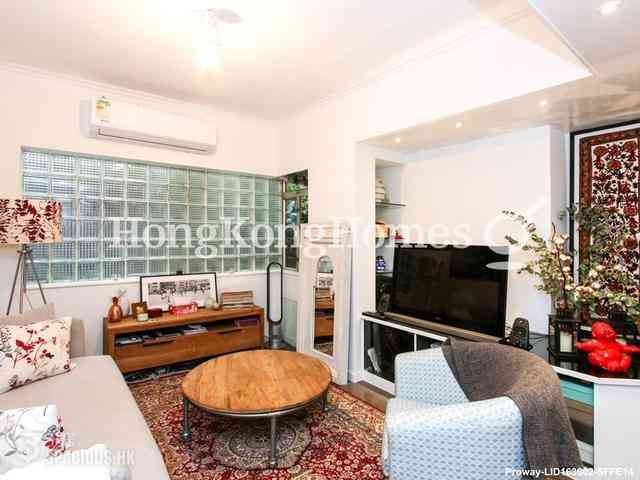 Mid Levels West - Hing Wah Mansion 03