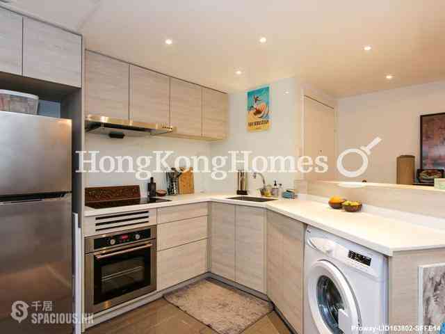 Mid Levels West - Hing Wah Mansion 05
