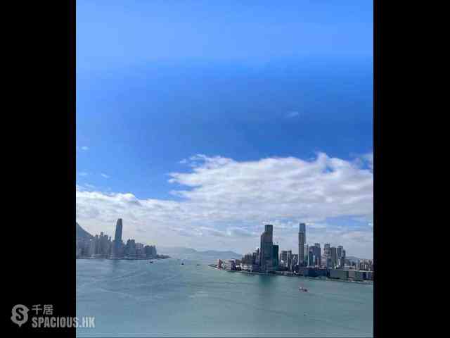 Fortress Hill - Harbour Glory 01