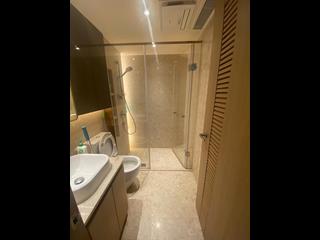 Shau Kei Wan - Island Garden Block 3 05