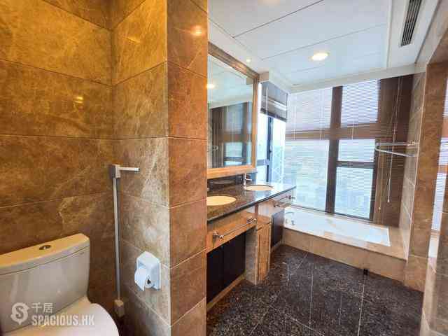 Mid Levels Central - The Harbourview 10