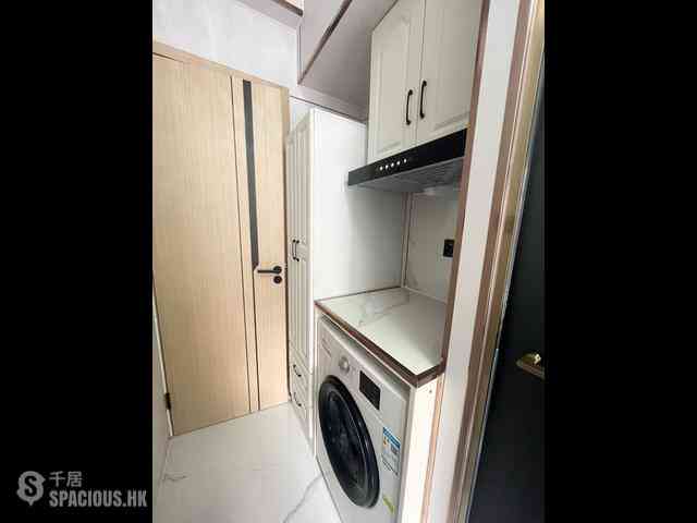 Tsim Sha Tsui - Ocean View Court 02