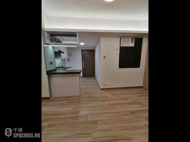 Kennedy Town - Kin Liong Mansion 03