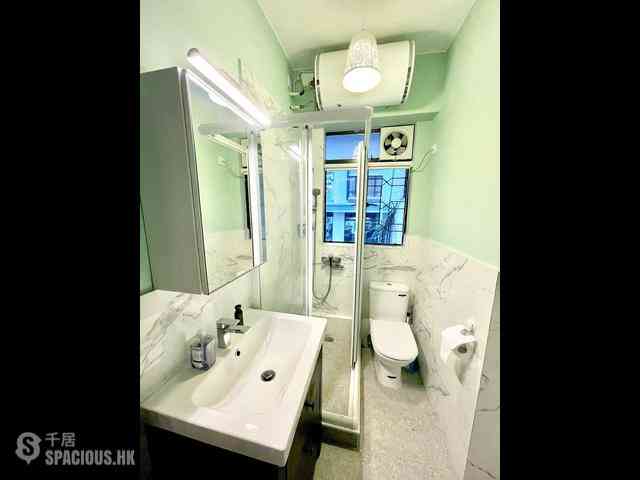 Sheung Wan - Hang Shing Lau 05