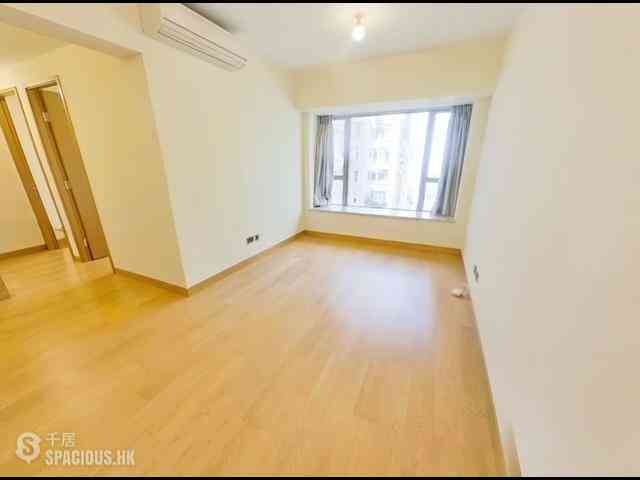 Sai Ying Pun - The Nova 06