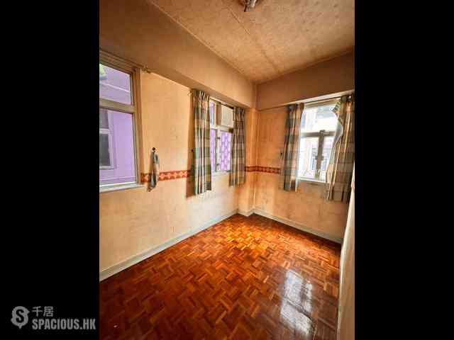 Shau Kei Wan - South China Mansion 08
