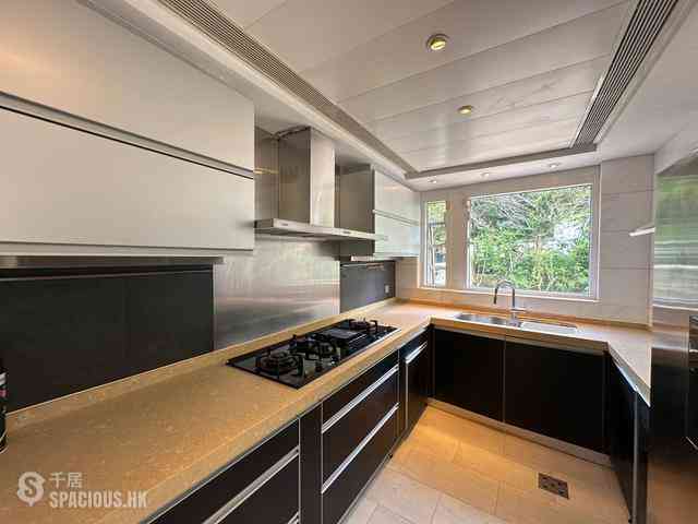 The Peak - 56 Plantation Road 05