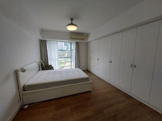 Leighton Hill - Rose Court 14