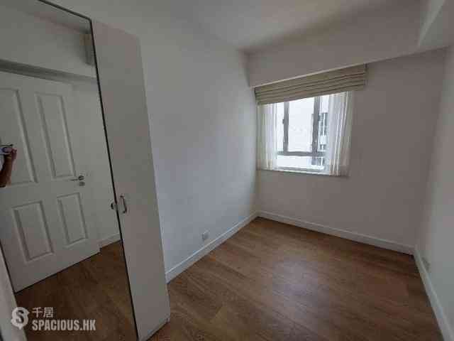 Leighton Hill - Rose Court 15