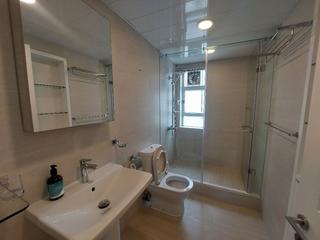 Leighton Hill - Rose Court 16