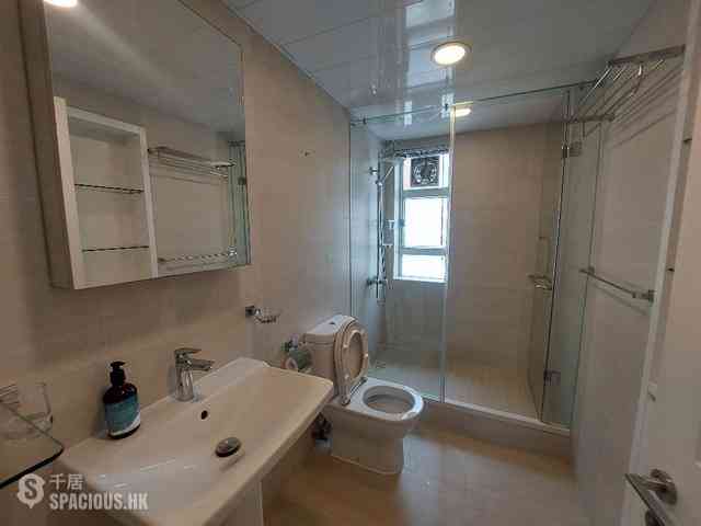 Leighton Hill - Rose Court 16