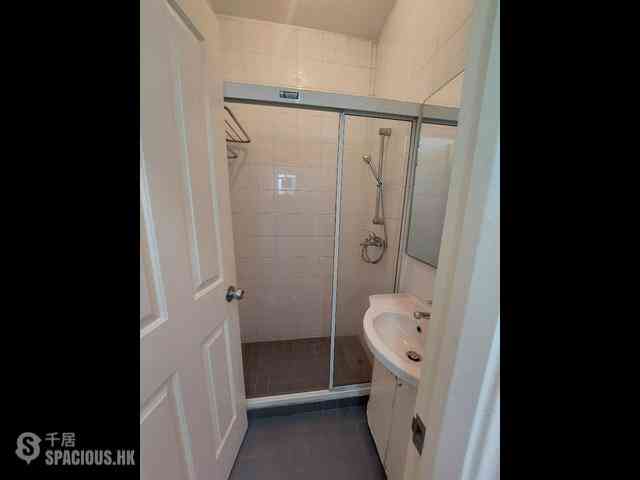 Leighton Hill - Rose Court 20