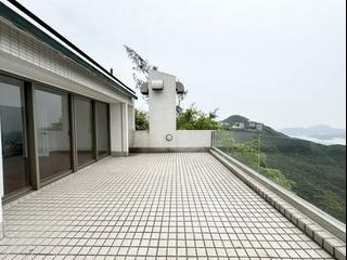 The Peak - Mount Austin Estate 19