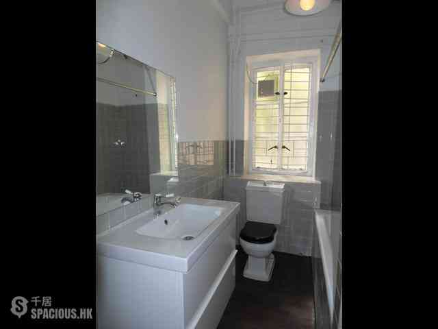 Pok Fu Lam - Felix Villas 12