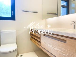 Mid Levels Central - Tavistock II 08