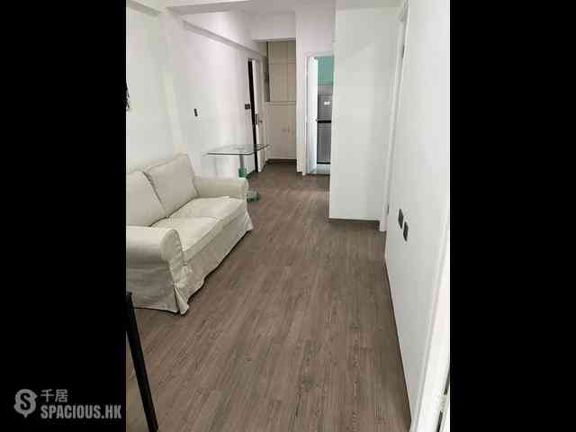Sai Ying Pun - Tin Hing Building 02