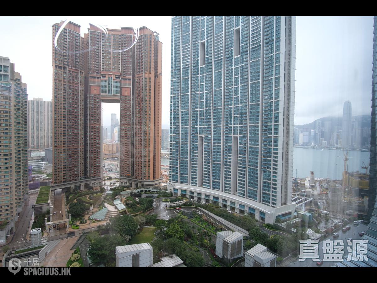 West Kowloon - The Cullinan 01