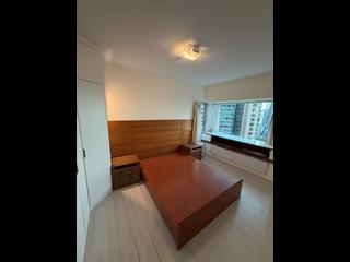 West Kowloon - The Waterfront Phase 2 Block 6 04