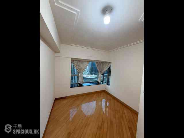 West Kowloon - Sorrento Phase 1 Block 6 04