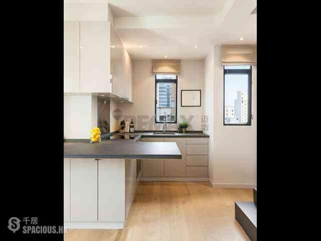 Sai Ying Pun - Elite Court 06