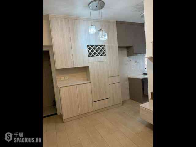 Causeway Bay - Hoi Hing Building 08