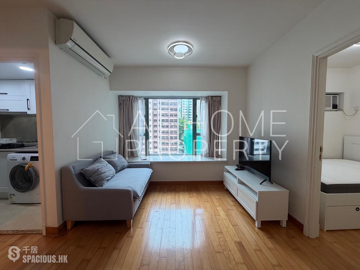 Sheung Wan - Queen's Terrace 01